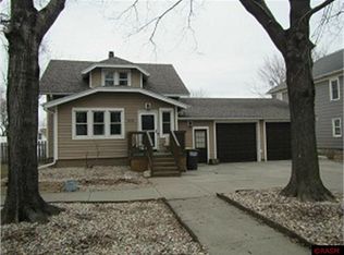 610 5th St, Nicollet, MN 56074