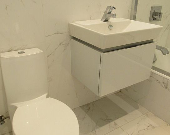 3rd image of 330 W 58th St APT 11A