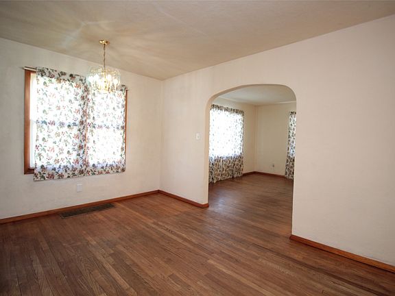 5th image of 312 Midland Rd