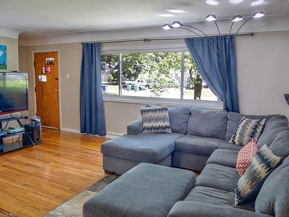 2nd image of 6192 Mentor Park Blvd