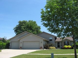 955 County Road V, Fond Du Lac, WI 54935