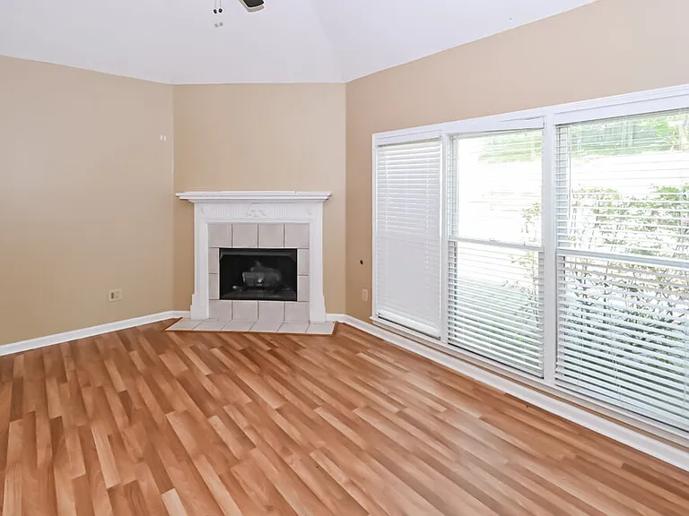 9224 Chimneyrock Blvd — Photo 10