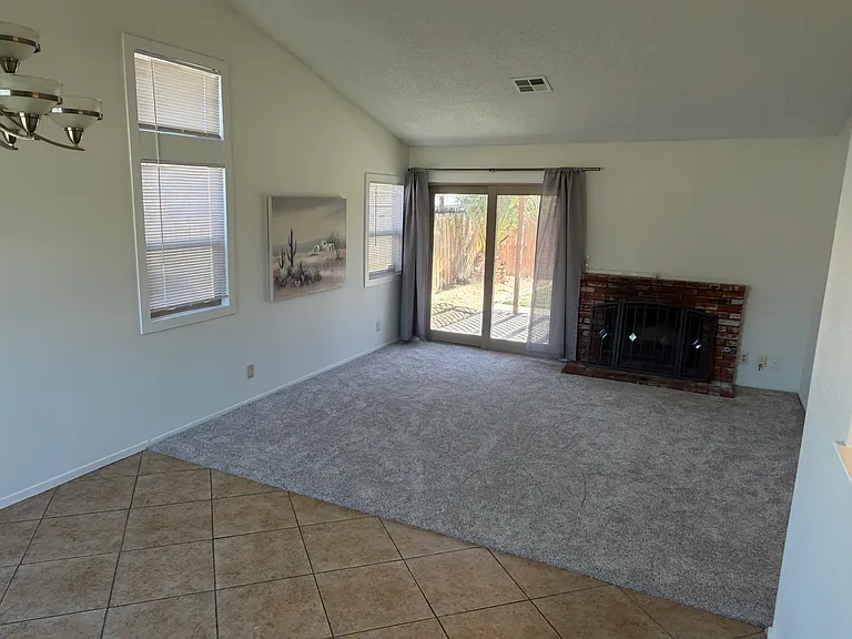 1156 Burroughs Ct — Photo 4