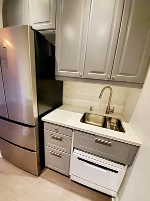 Rented by Metro Garden Realty NYC | media 10