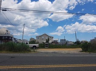 1276 E Bay Ave, Manahawkin, NJ 08050
