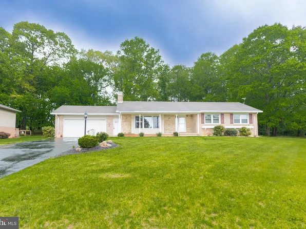 1791 Ashton Dr, Lebanon, PA 17046