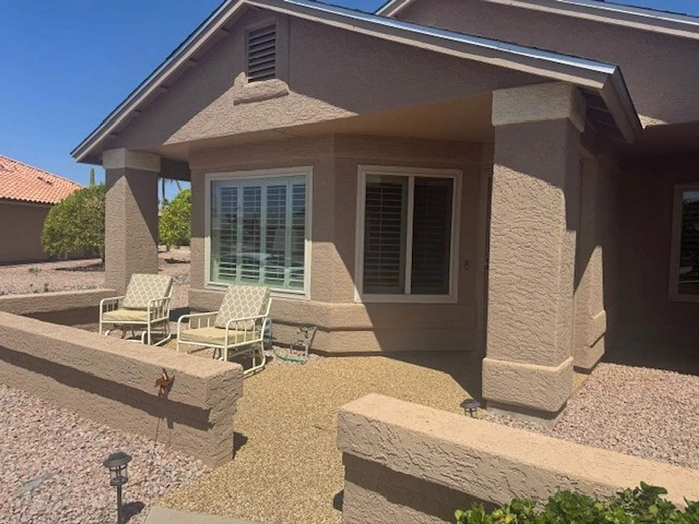 Lovely updated 3 bed 2 bath home in Leisure World a 45+ Active Adul Resort Community. Available J... — Photo 2