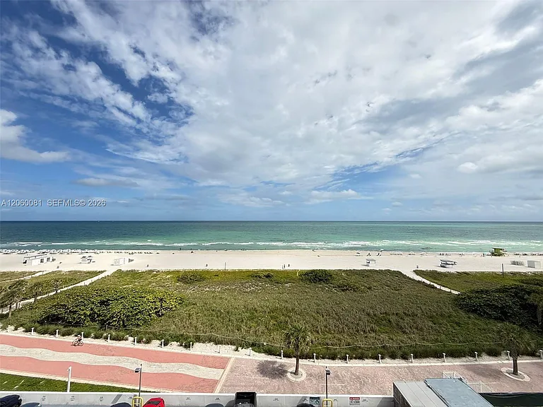 5825 Collins Ave #7B — Photo 16