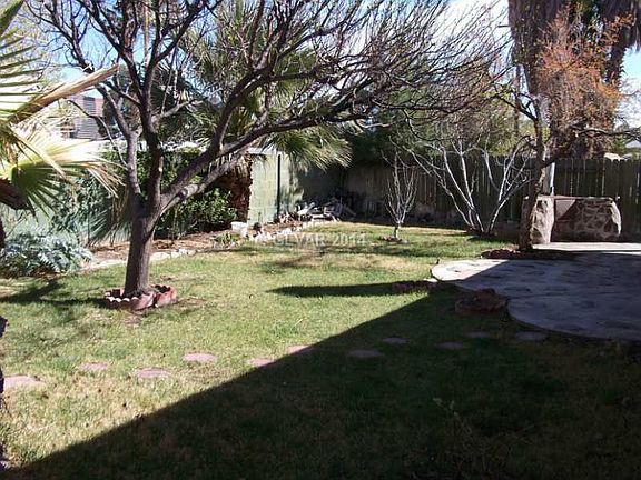 5th image of 2701 Yardley St