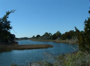 42 Eel Island Rd, Edisto Island, SC 29438