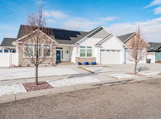 949 N Greenwillow Ln, Idaho Falls, ID 83401