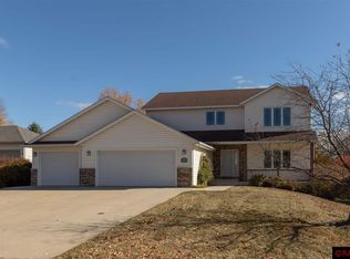 1104 4th Ave NE, Byron, MN 55920