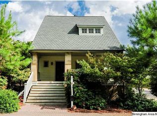 90 Hawthorn St, Birmingham, AL 35242