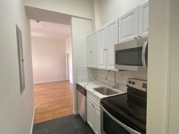 Newly Renovated and Modern Studio!, 1932 N 7th St, Philadelphia, PA 19122