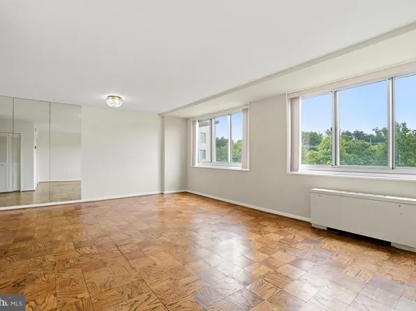 10500 Rockville Pike Unit 605, Rockville, MD 20852