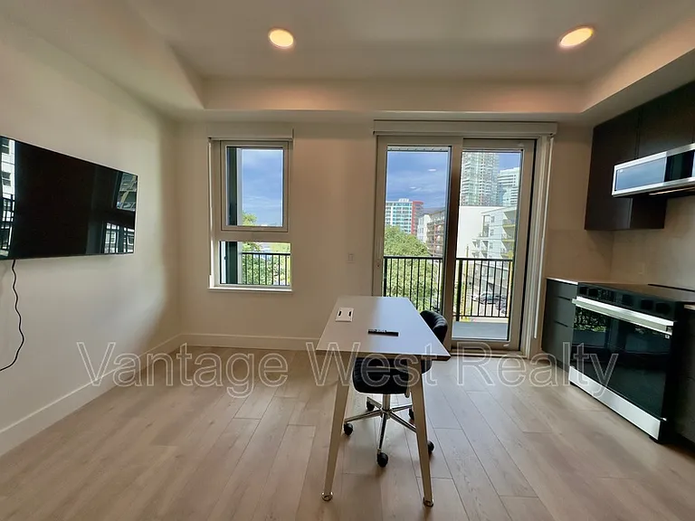 620 Coronation Ave #407 — Photo 15