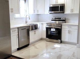 260 Sheep Pasture Rd, East Setauket, NY 11733