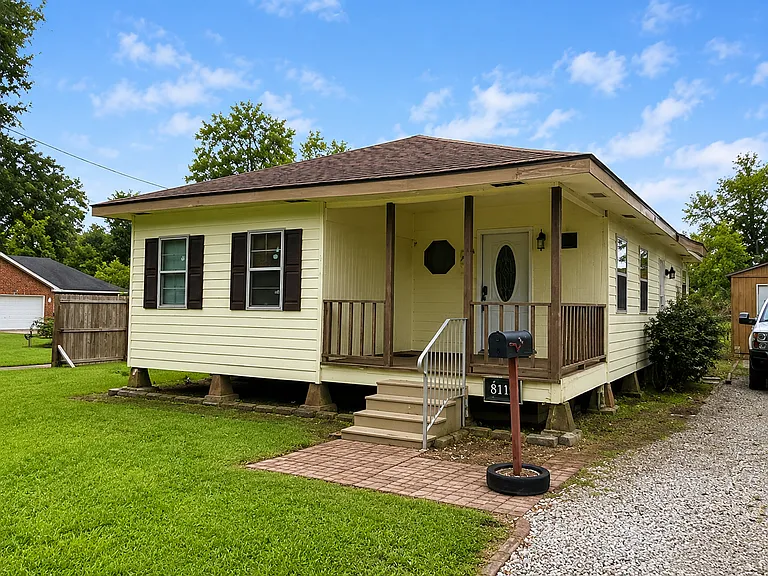 238 Badeaux Rd — Photo 2