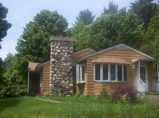 197 Williamsburg Rd, Williamsburg, MA 01096