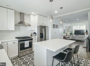 1031 Daly St, Philadelphia, PA 19148