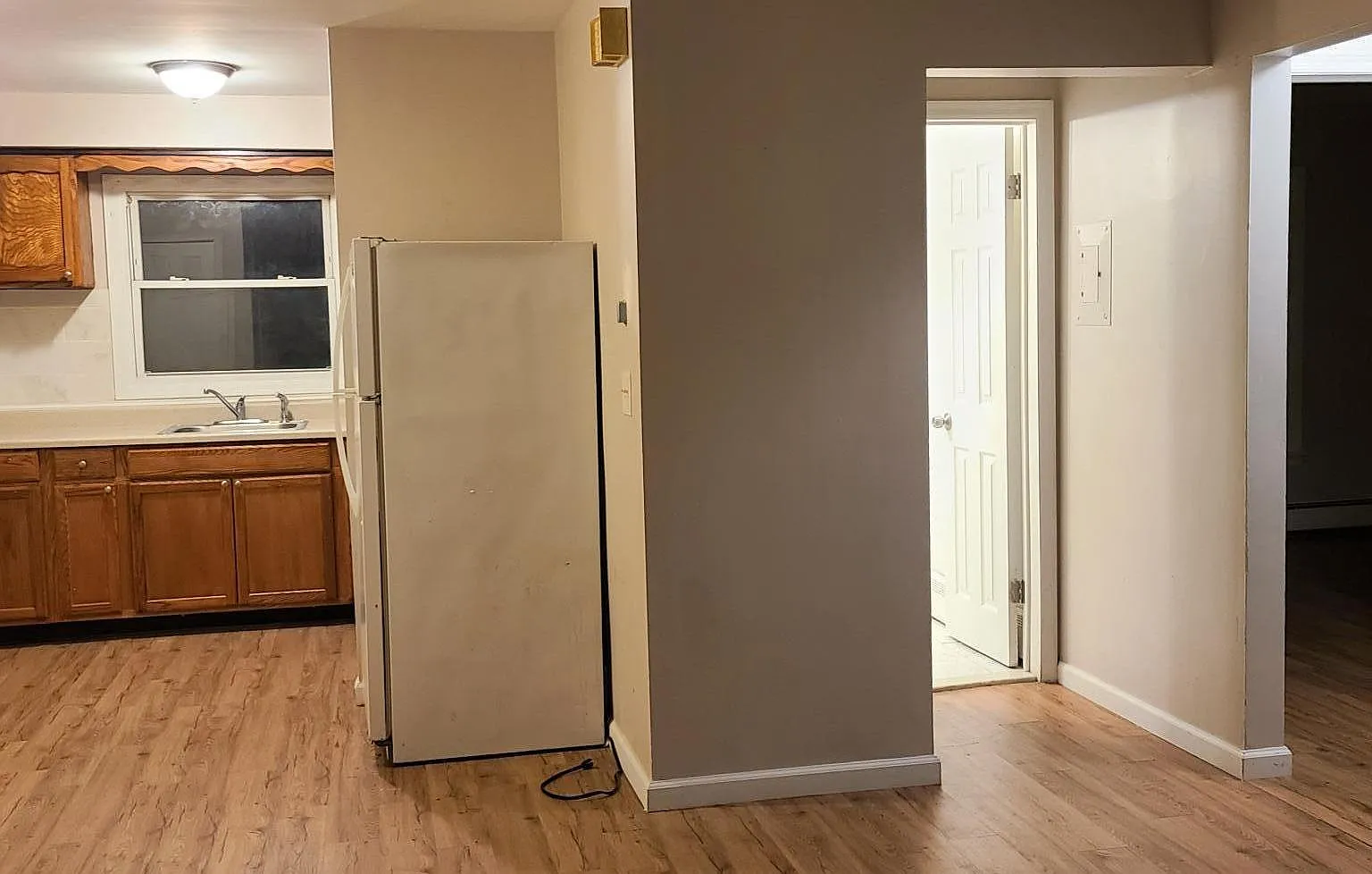 2 bed, 800 sqft, $1,695 — Photo 2