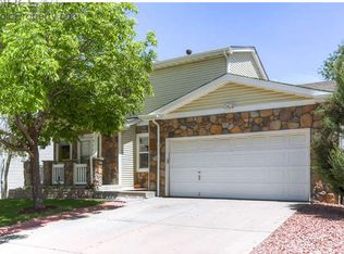 1277 Fall River Cir, Longmont, CO 80504