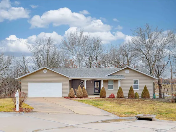19 Cedar Knolls Ct, Weldon Spring, MO 63304