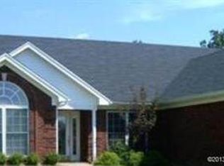 319 River Forest Pkwy, Jeffersonville, IN 47130
