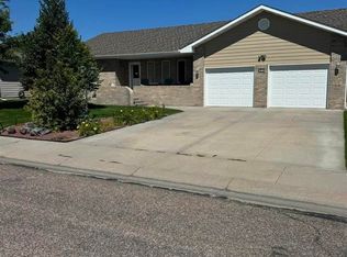 340 K St, Gering, NE 69341