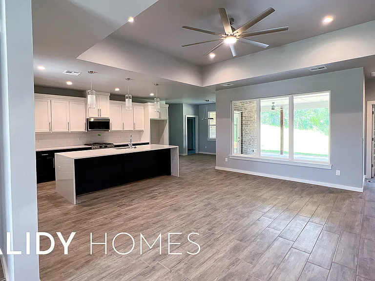 17611 Natalie Ct — Photo 5
