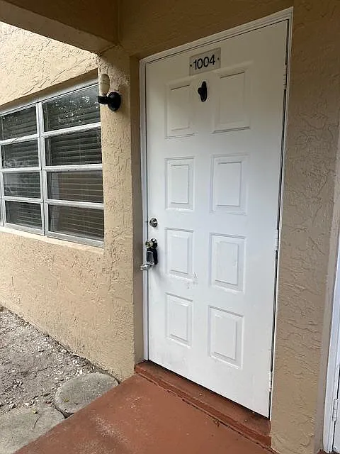 2 bed, 2.0 bath, 768 sqft, $1,850 — Photo 2