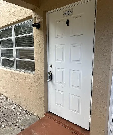 1004 Twin Lakes Dr #1004 — Photo 2