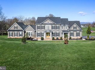 39529 Whispering Brook Pl, Leesburg, VA 20175