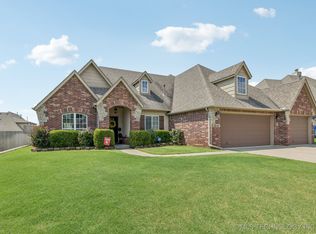 1515 E Orlando Ct, Broken Arrow, OK 74011