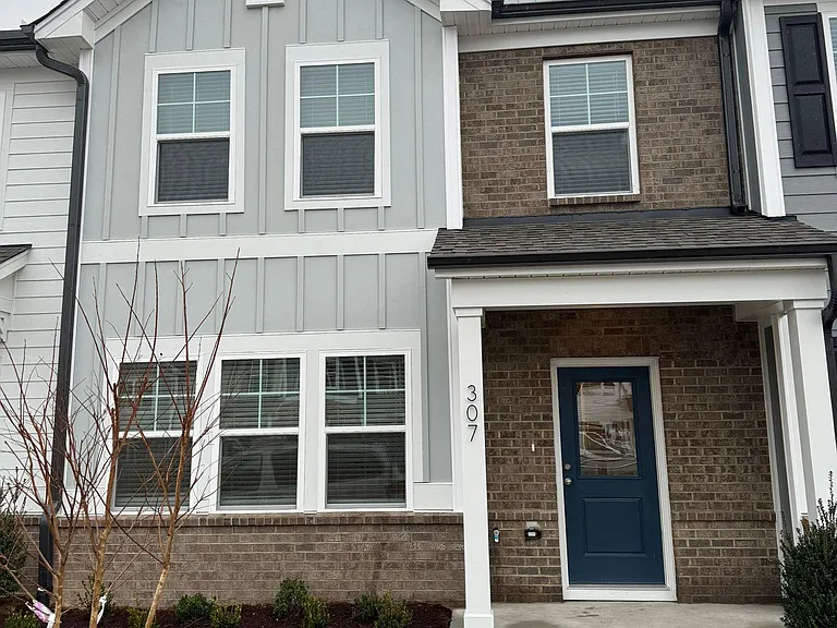 307 Parker Station Ave — Photo 2