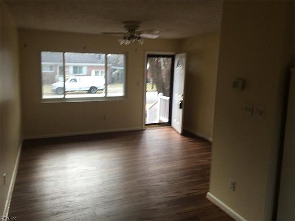 3rd image of 223 Belray Dr