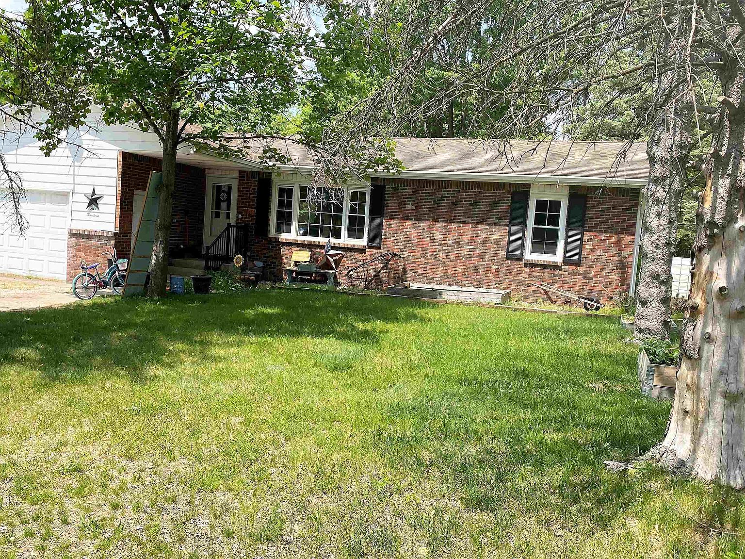 514 W Washington St, Winamac, IN 46996 Zillow