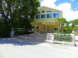 10 Seaside Ave, Key Largo, FL 33037