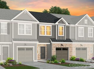 12008 Oak St, Charlotte, NC