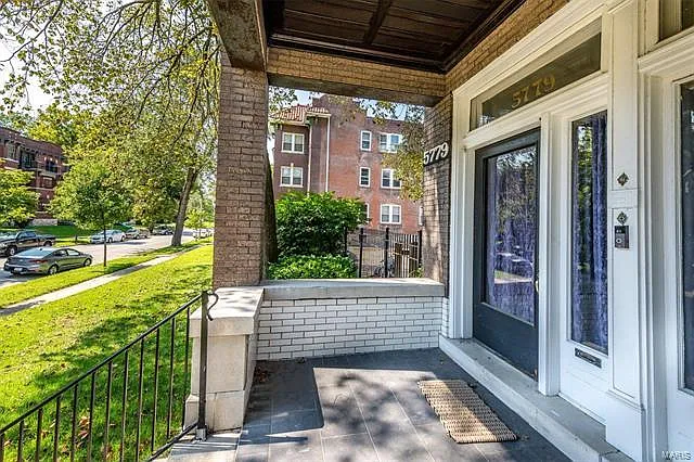 Rental in St Louis — Photo 2