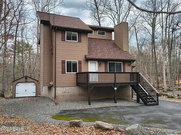 2nd image of 136 Rainbow Dr
