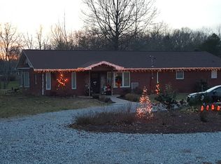 350 Nichols Rd, Lenoir City, TN 37772