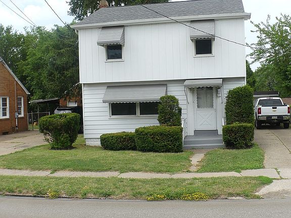4th image of 318 E 38th St