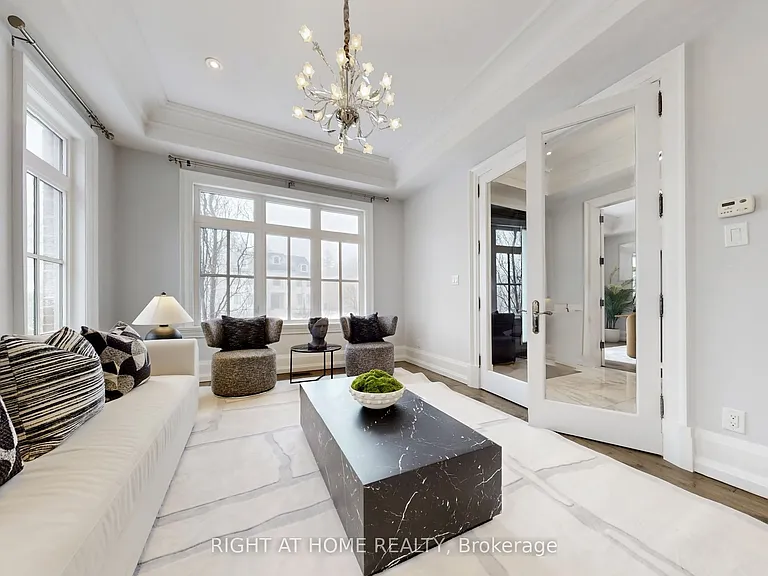 15 Davina Cir — Photo 5