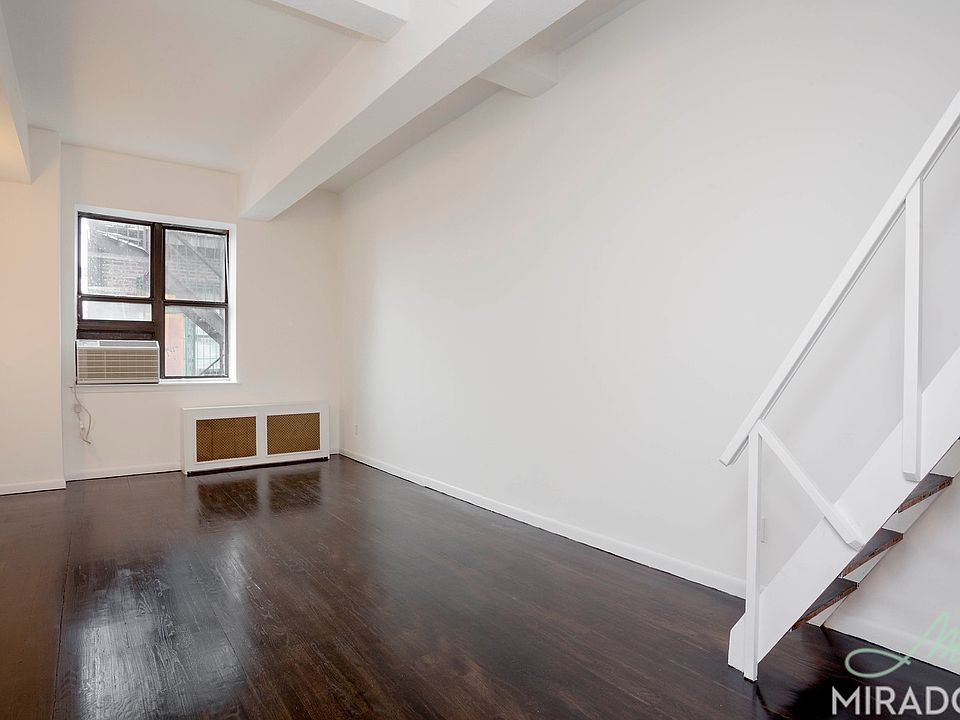 2nd image of 43 W 16th St APT 12G