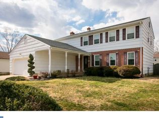 122 Williamsburg Way, Mount Laurel, NJ 08054