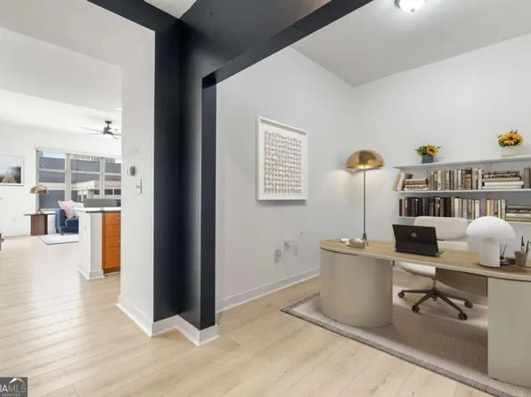 565 Peachtree St NE Unit 1005, Atlanta, GA 30308