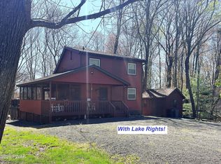 1021 Calypso Dr, Lake Ariel, PA 18436