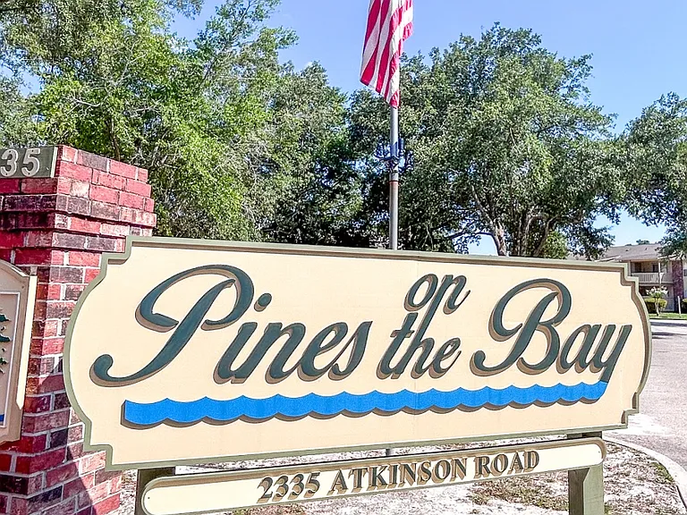Pines on the Bay Apartments — Photo 2