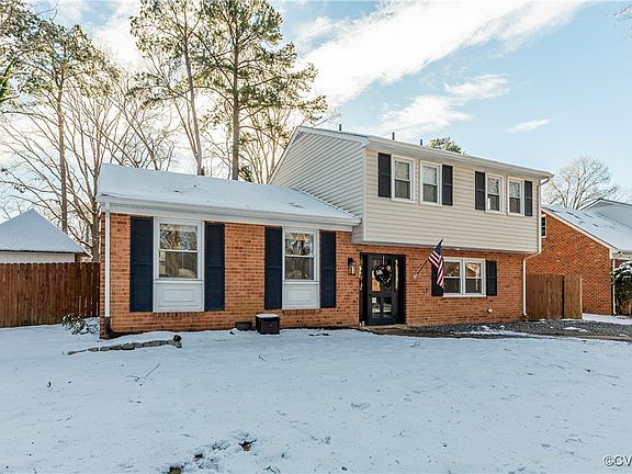 2nd image of 1943 Woodmont Dr